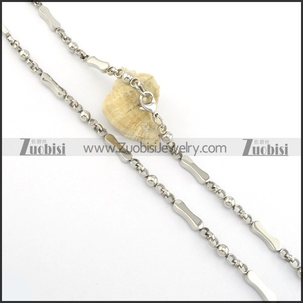 560 long shiny stainless steel necklace n000539
