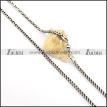 3mm wide square necklace in vintage style n000657