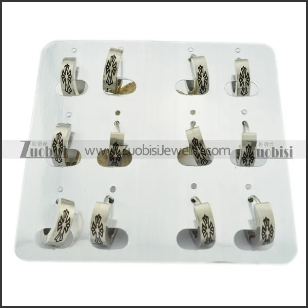 remarkable 316L Stainless Steel Cutting Earring for Ladies - e000313