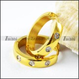 3 Zircon Stones Stainless Steel Earring in Gold Plating - e000003