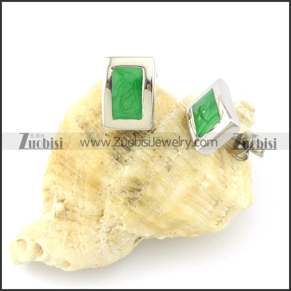 Green Stone Earring in Stainless Steel Metal -e000557