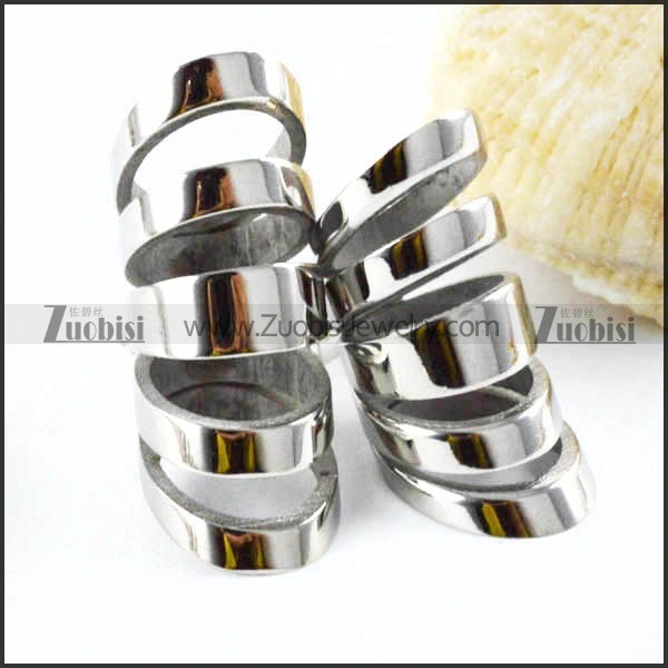 Stainless Steel Earring - e000039