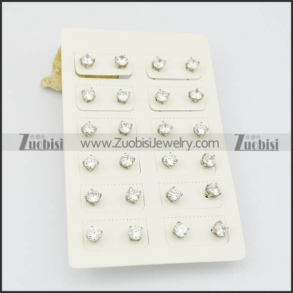 stud earrings for men with clear zircon e000879
