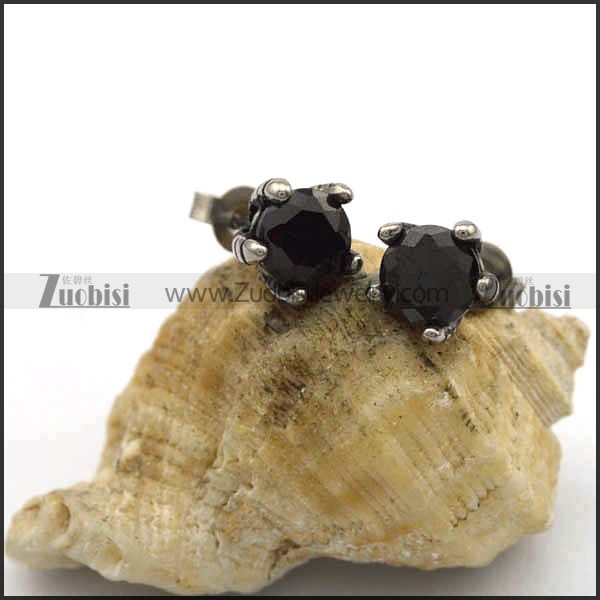 Black Facted Stone Stud Earrings e001051