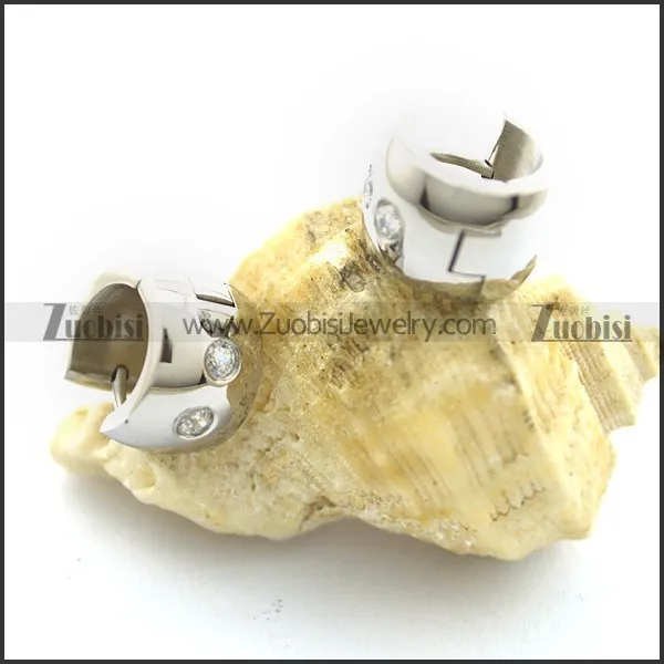 e000961