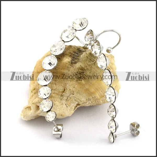 Shiny Clear Rhinestones Earrings with 3 Sizes Stones e001099