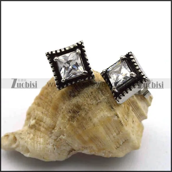 Stainless Steel Cubic Zircon Stud Earring e001053