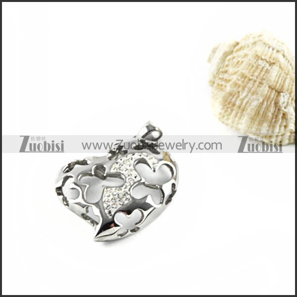 Hollowing Heart Stainless Steel Pendant - p000118