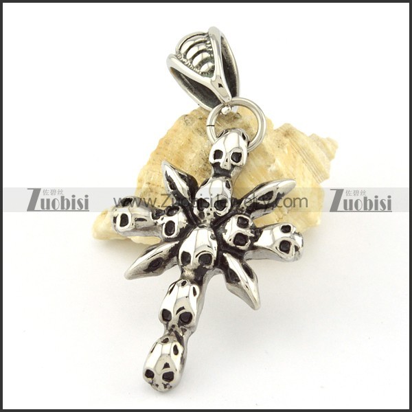 Stainless Steel Multi Skull Pendant -p000716