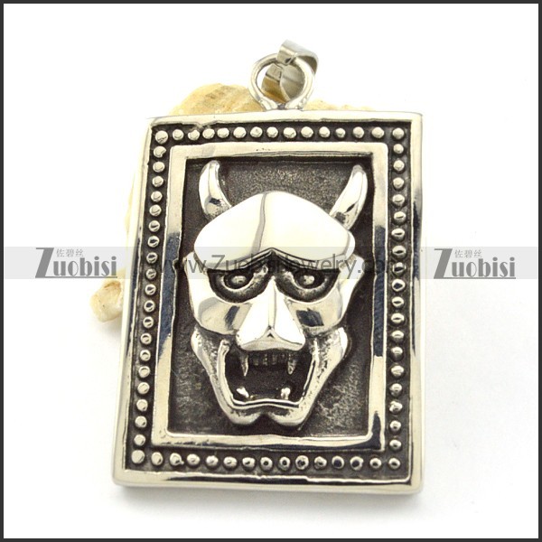 comely 316L Stainless Steel Skull Pendants for men & bikers - p000481