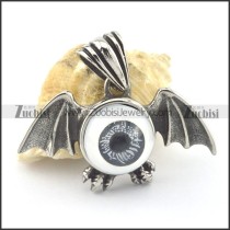 unique one eye ball pendant with 2 wings for bikers p001544