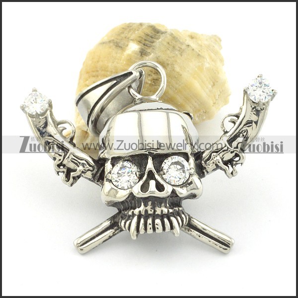 two-gun clear zircon skull pendants p001518