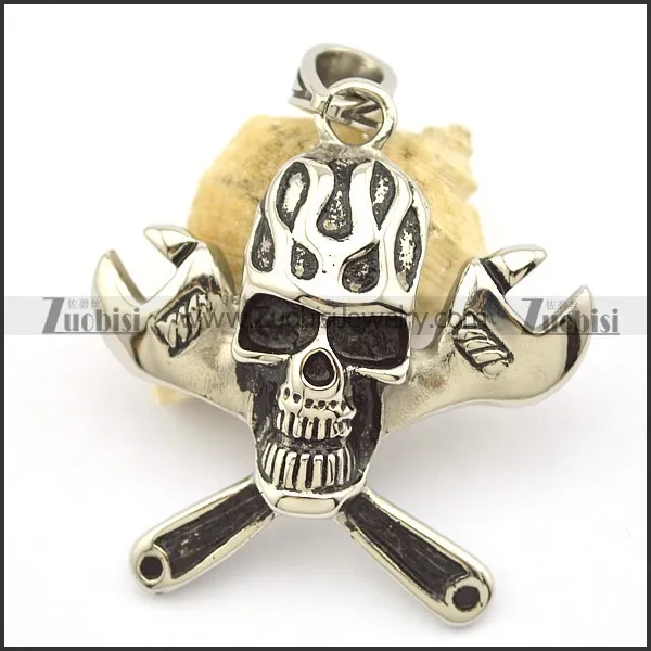 Spanner Skull Pendant p002183