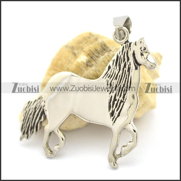 Fat Horse Pendant p002222