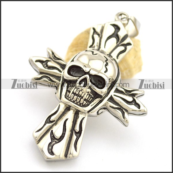 Large Stainless Steel Skull Cross Pendant p002497