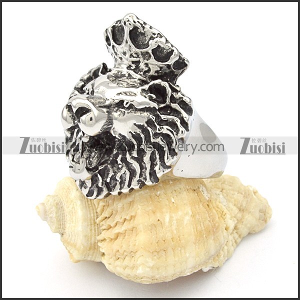 Stainless Steel Lion Ring -r000358