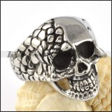 Stainless Steel Crease Skull Ring - r000060