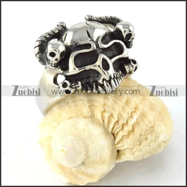 Monster Stainless Steel Skull Ring - r000296