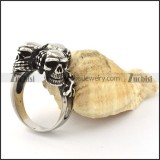 Unique Casting Ring with three Skull Heads -r001018