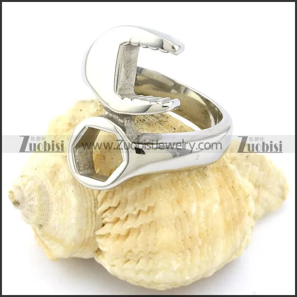 Attractive Stainless Steel Wrench Ring -r000883