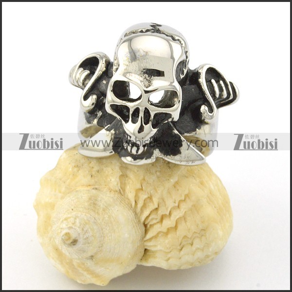 double sword skull ring r001141