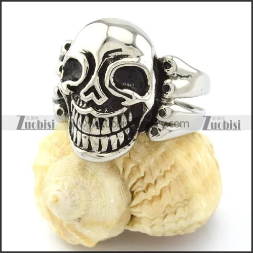 Mens Skull Ring in Stainless Steel for Motorcycle Bikers -r000714