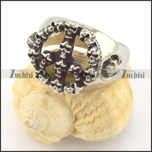 peace sign symbol ring formed by many skulls r001409