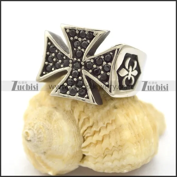 Black Rhinestone Cross Ring r001980