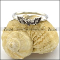angel wing ring with solid black crystal r002223