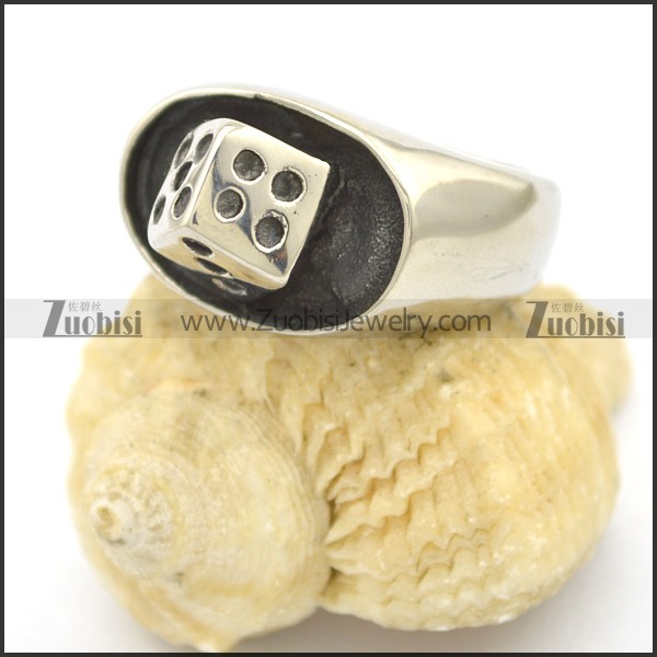 Dice Ring r002479