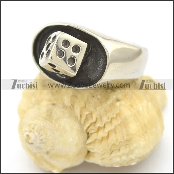 Dice Ring r002479