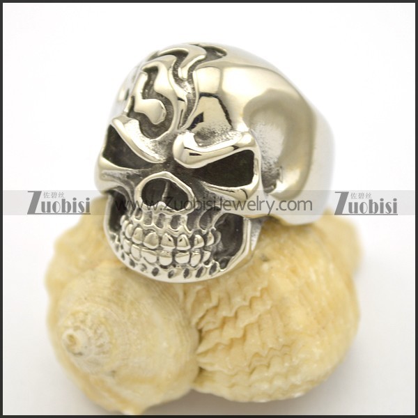Fire Head Skull Ring r002519