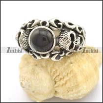 Skull Twins Ring with a Black Round Stone r002510