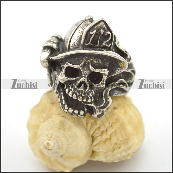 Firefighter Skull Ring with Fire Fighting Equipment r002709