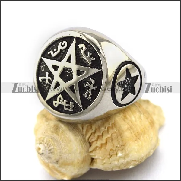 Stainless Steel Corrosion Star Ring r003040