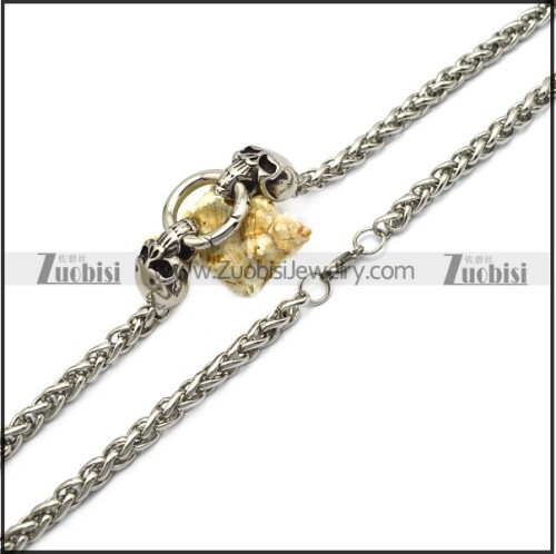 stainless steel chain with 2 skull heads and 1 smart ring n002332