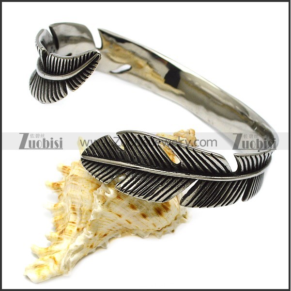 Stainless Steel Bracelets b008635