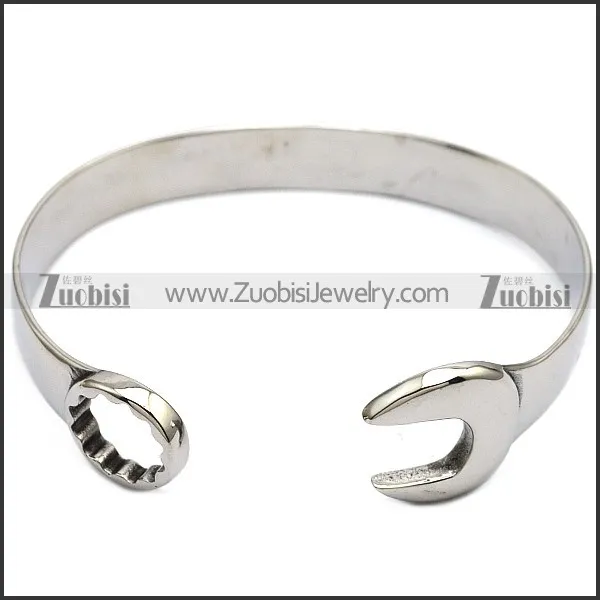 Stainless Steel Bangles b008872