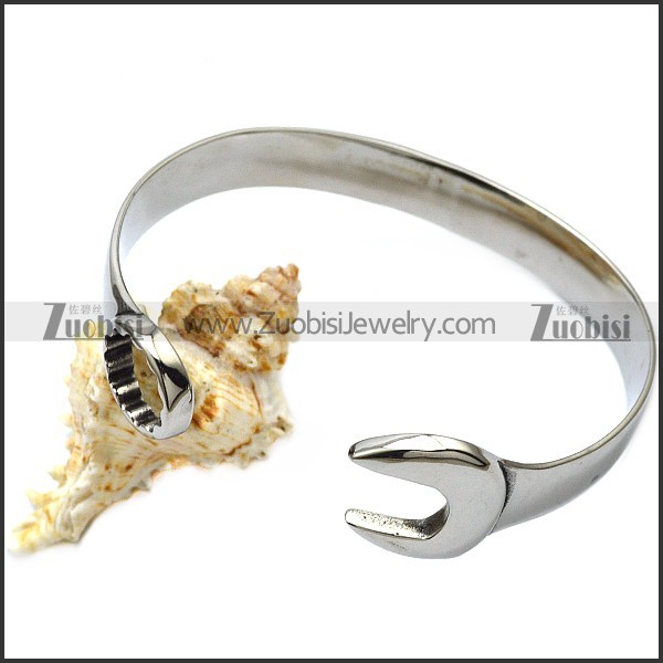 Stainless Steel Bangles b008872