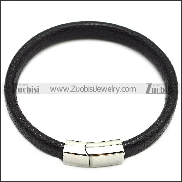 Stainless Steel Bracelets b008915