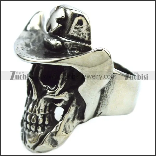 Silver Tone Skull Ring Wearing a Cross Cowboy Hat r007279