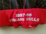 Chicago Bulls 公牛队复古密绣拉链球裤 黑红条