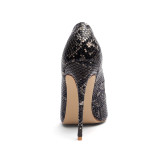 Comfortable serpentine style with pointed, slender and 12cm heels
