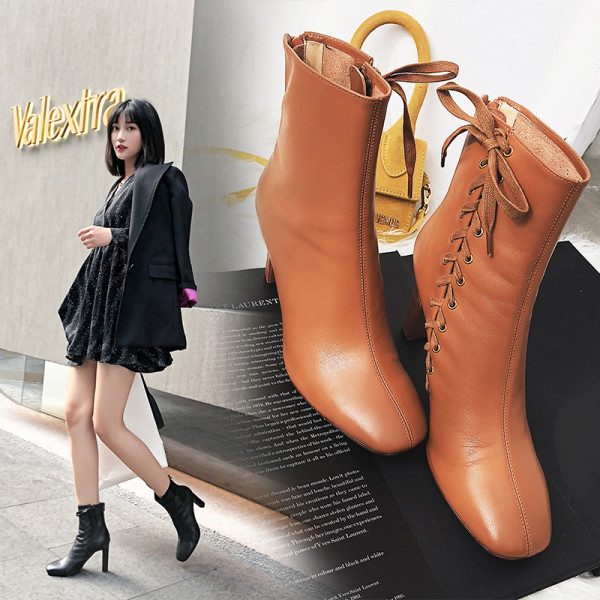 Autumn/winter 2018 women's shoes plain color simple women high heel thick and flat short boots with zipper on the heel