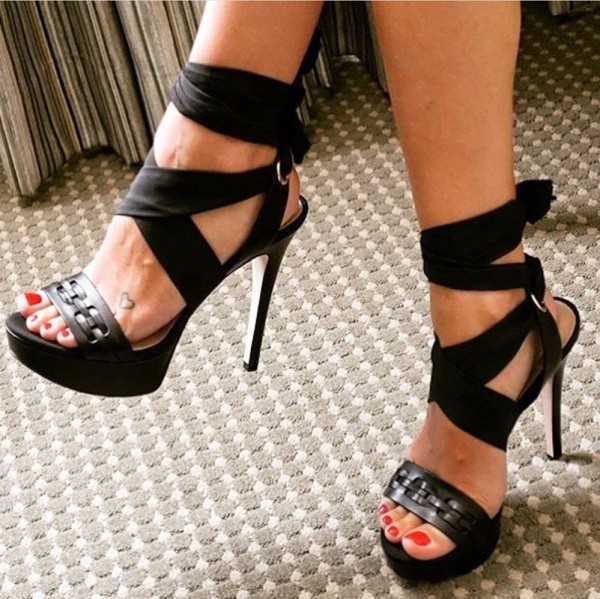 Arden Furtado summer 2019 fashion trend women's shoes lace up stilettos heels sandals big size 47 narrow band classics