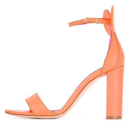 Arden Furtado summer 2019 fashion trend women's shoes chunky heels sandals party shoes ladylike temperament office lady personality