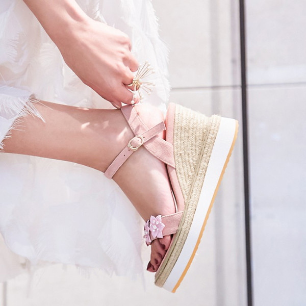 Arden Furtado summer 2019 fashion trend women's shoes elegant buckle sweet flowers sandals concise classics pink big size 40