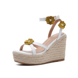 Arden Furtado summer 2019 fashion women's shoes open toe slope and flower strap waterproof table sandals