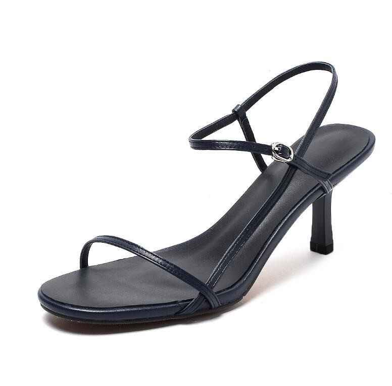 stilettos 43