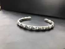 クロムハーツ Chrome Hearts ブレスレット CHプラススキニーマルチバングル